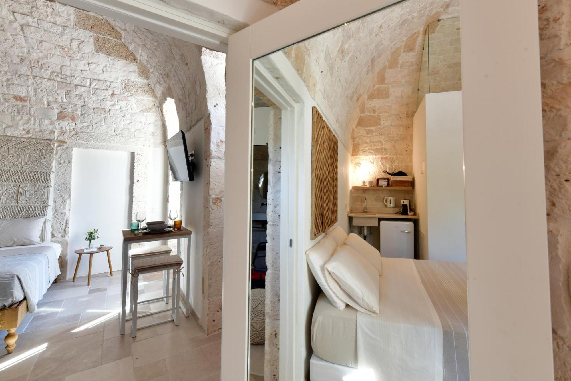 Lamarossa Trulli & Suites Monopoli Exterior foto