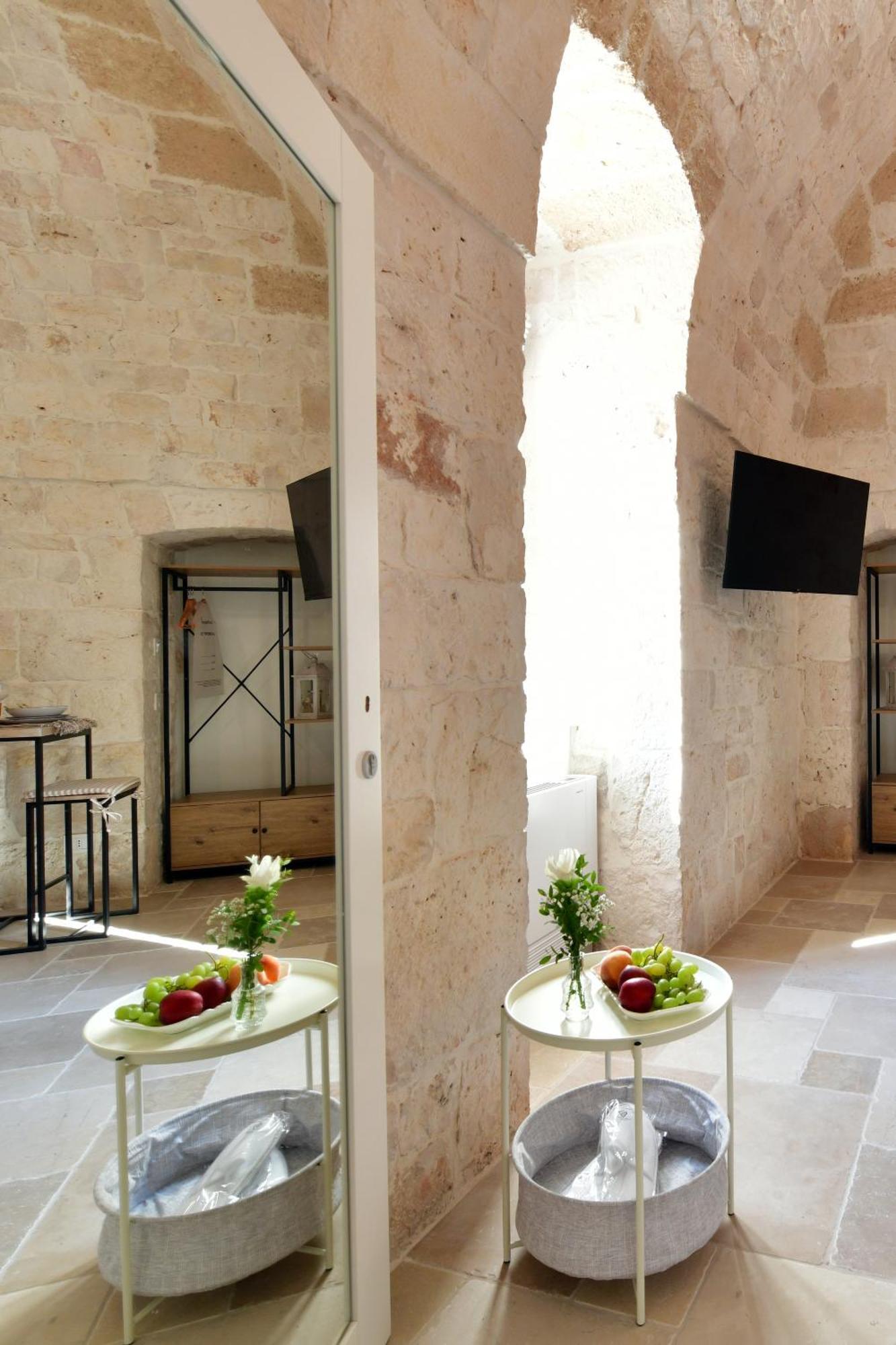 Lamarossa Trulli & Suites Monopoli Exterior foto