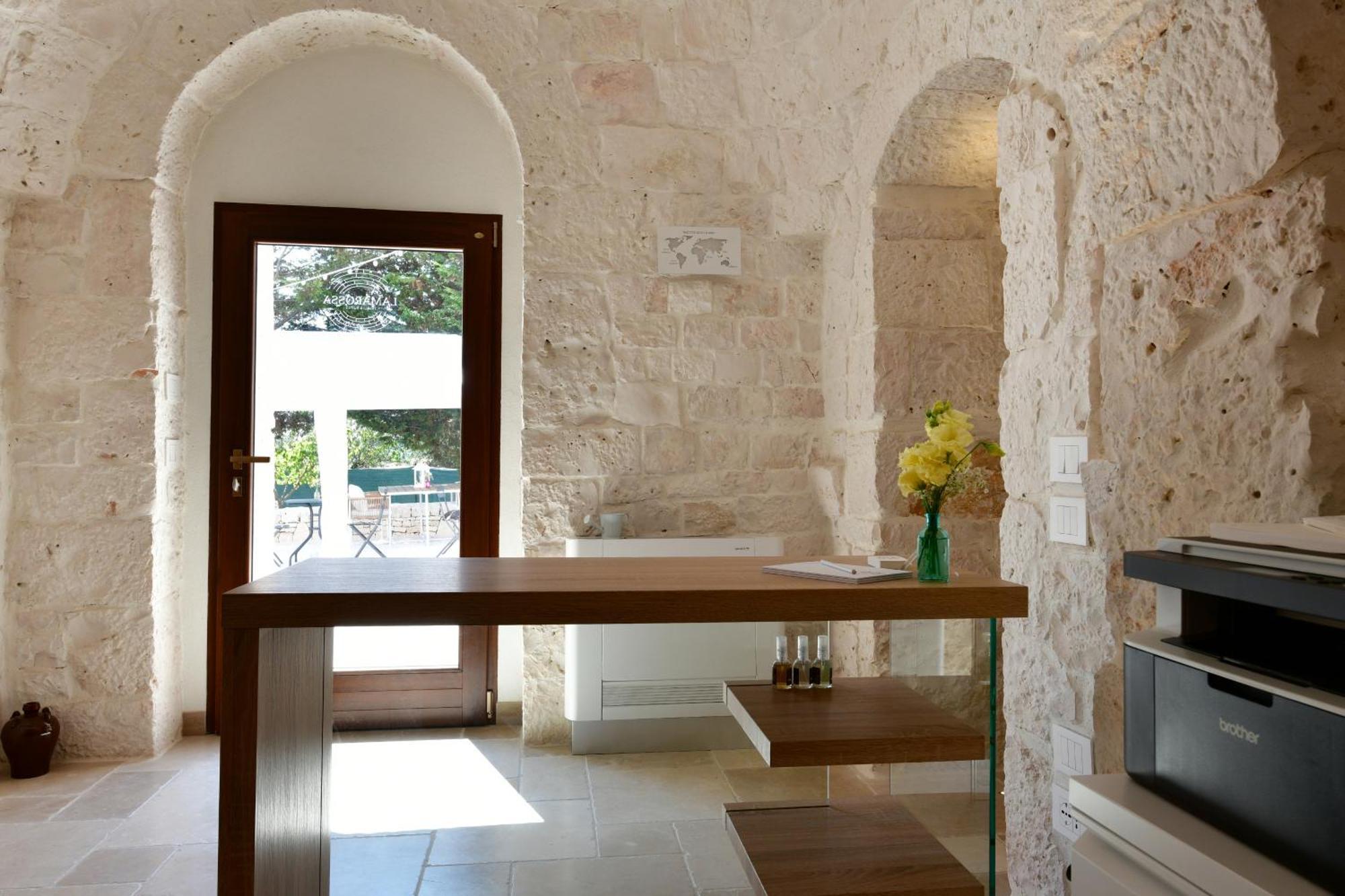 Lamarossa Trulli & Suites Monopoli Exterior foto